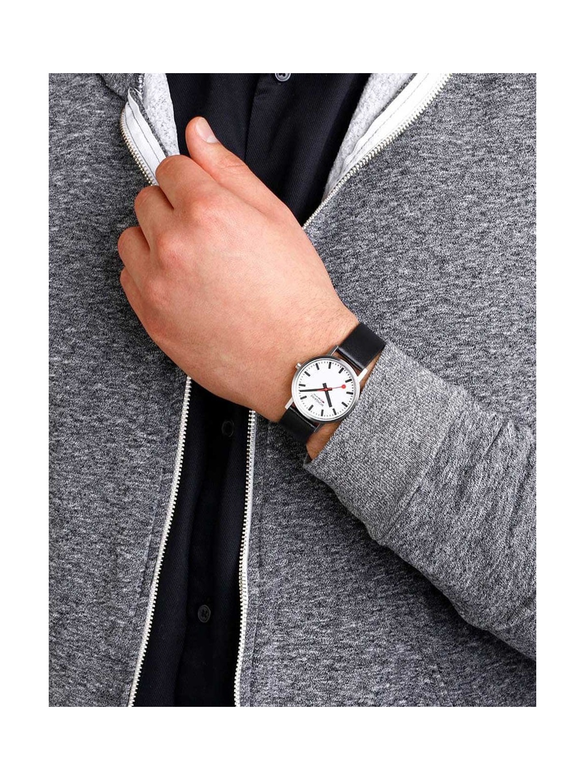 orologio unisex Mondaine A660.30314.16SBBV Classic SBB vegan 36mm 3ATM