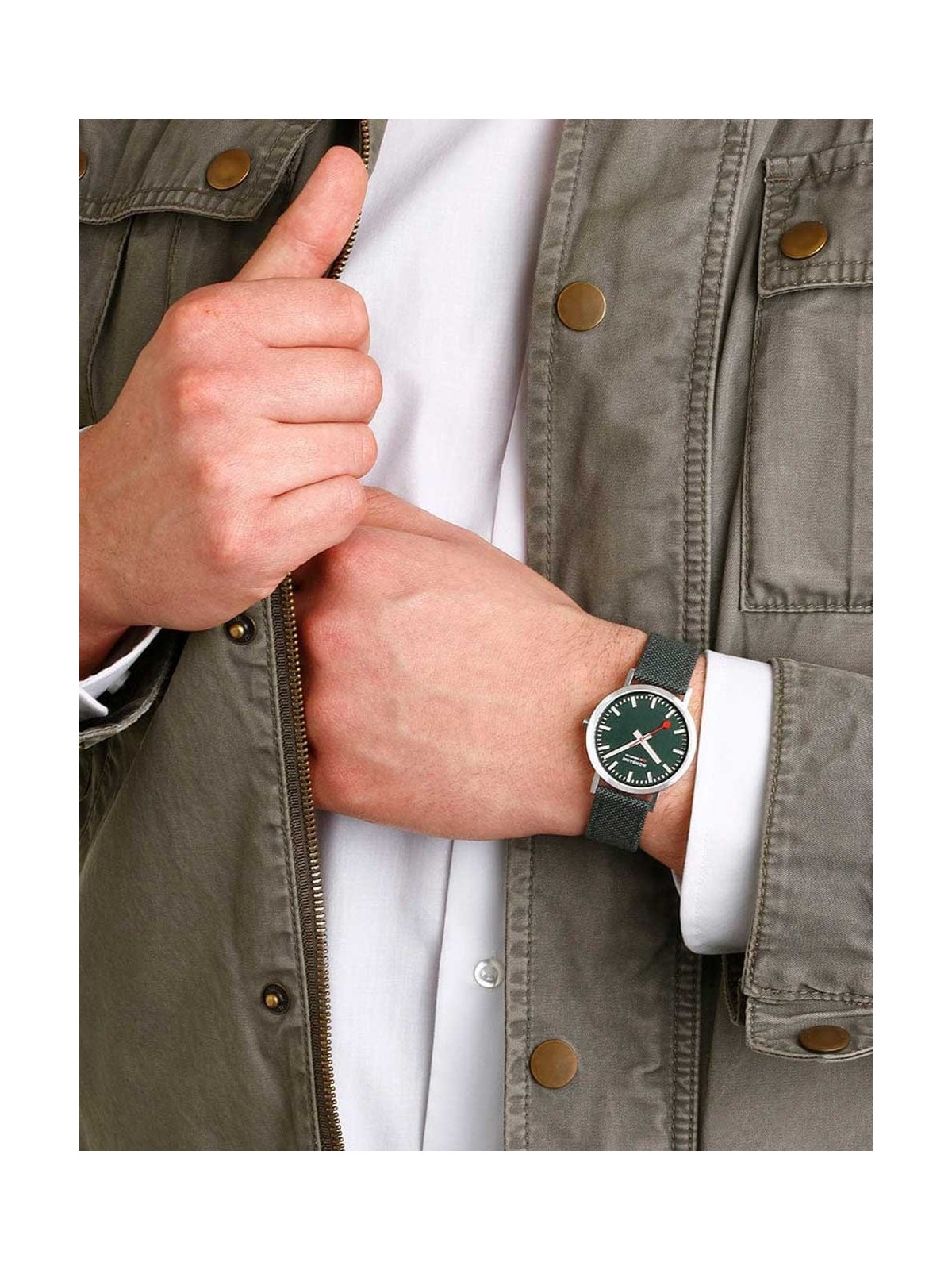 orologio uomo Mondaine A660.30360.60SBF Mens Watch Classic SBB recyc. Textile 40mm 3ATM