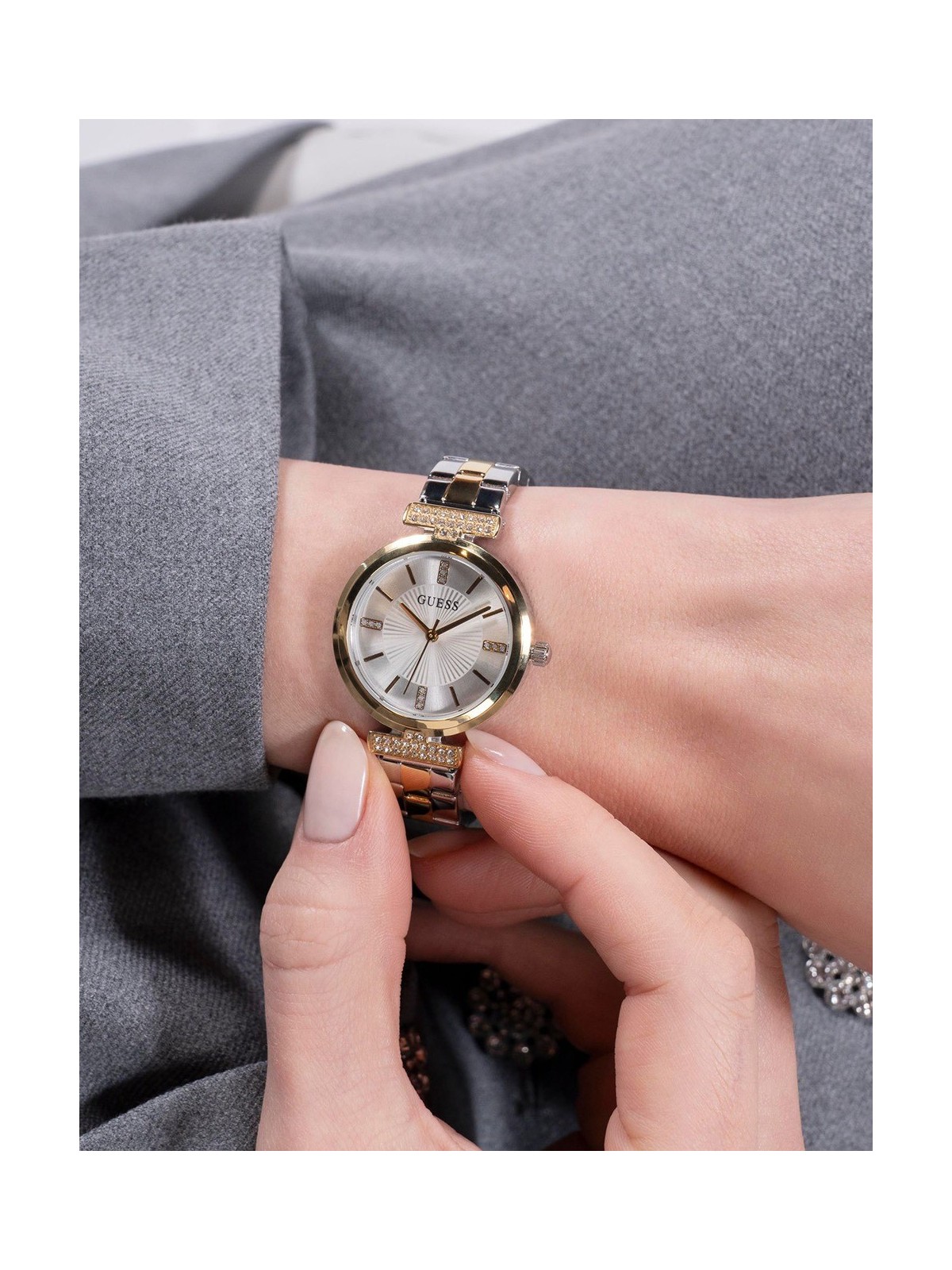 Guess GW0762L5 Ladies watch Array 28mm 1ATM