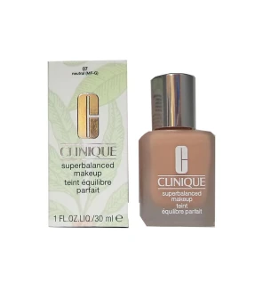 Clinique Superbalanced Makeup donna 30ml CN42 Neutral