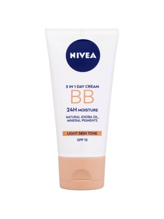 Nivea BB Cream SPF 10 Crema Idratante 5 in 1 - Crema Idratante Bellezza 5 in 1 50ml donna Pelle Chiara