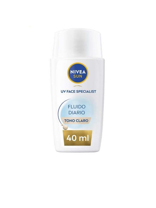 Nivea Crema viso SUN DAILY FLUID SPF50+ n.tonalità chiara 40ml unisex
