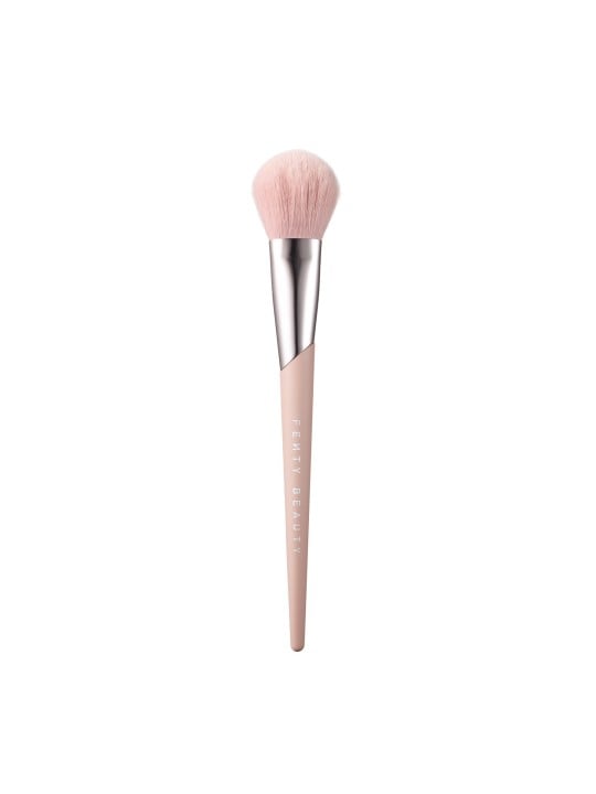 Pennello per bronzer scolpito Fenty Beauty Pennello per bronzer scolpito Pennello per bronzer 195