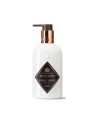Lozione corpo idratante Molton Brown Bizarre Brandy per tutto il corpo 300ml