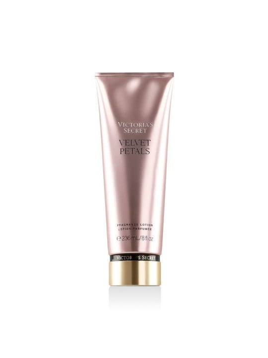 Victoria's Secret Velvet Petals Body Lotion 236ml donna Victoria's Secret www.essenzetotalstyle.com 