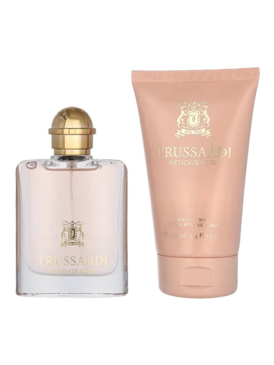 Trussardi Delicate Rose Contemporary Giftset eau de toilette Spray 50ml Body Lotion 100ml 100ml