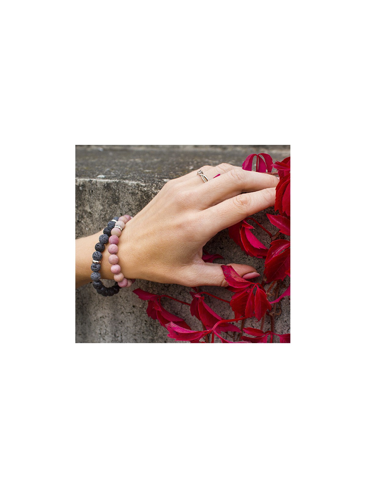 Agato Bracciale con perline in pietra lavaca MINK77/17 - Lunghezza: 17 cm donna