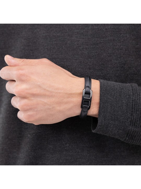 Hugo Boss Elegante bracciale in pelle nera Codice 1580784 - Lunghezza: 19 cm uomo