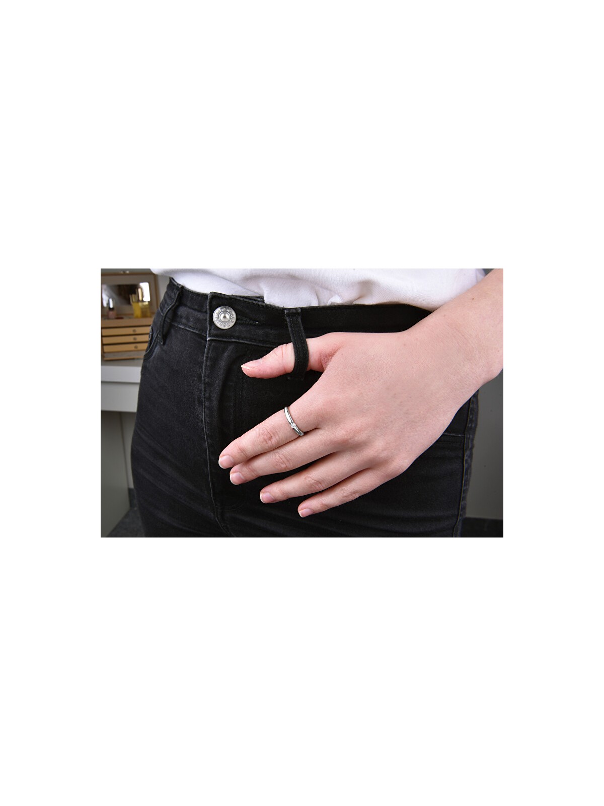 Troli Anello sottile in acciaio placcato oro rosa con cristallo - Diametro: 55 mm donna