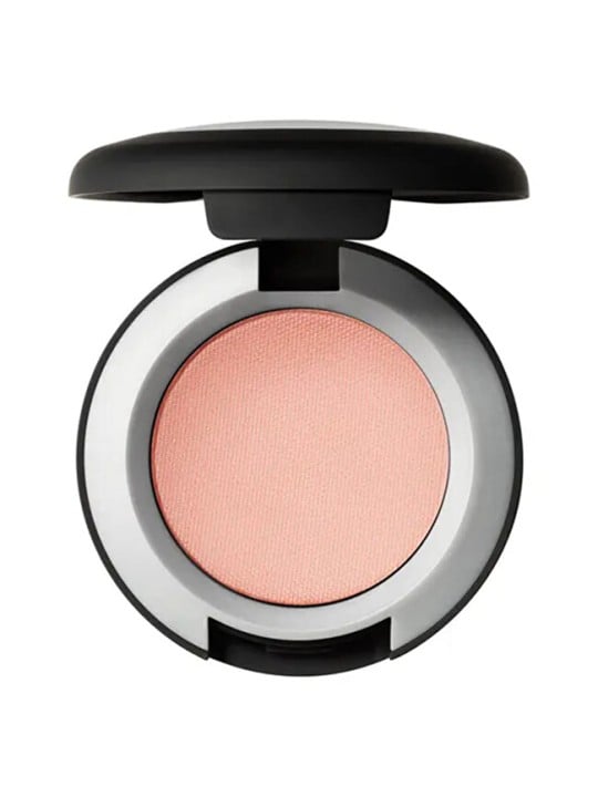 MAC Powder Kiss Matte Eye Shadow - Un bacio di colore intenso
