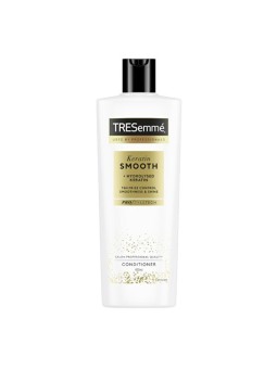 TRESemm Balsamo Lisciante con Cheratina Keratin Smooth per Capelli Lisci senza Crespo Donna 400ml
