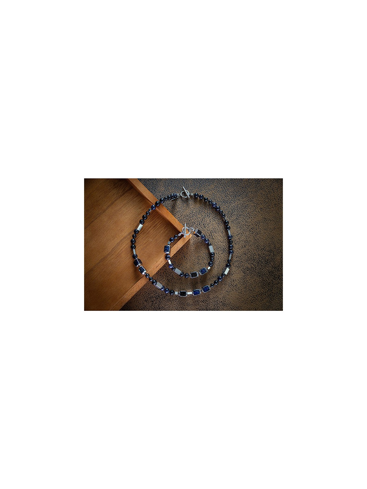 Lampglas Elegante collana Star Dust con perle Lampglas uniche e pietra dorata blu NFM15 uomo