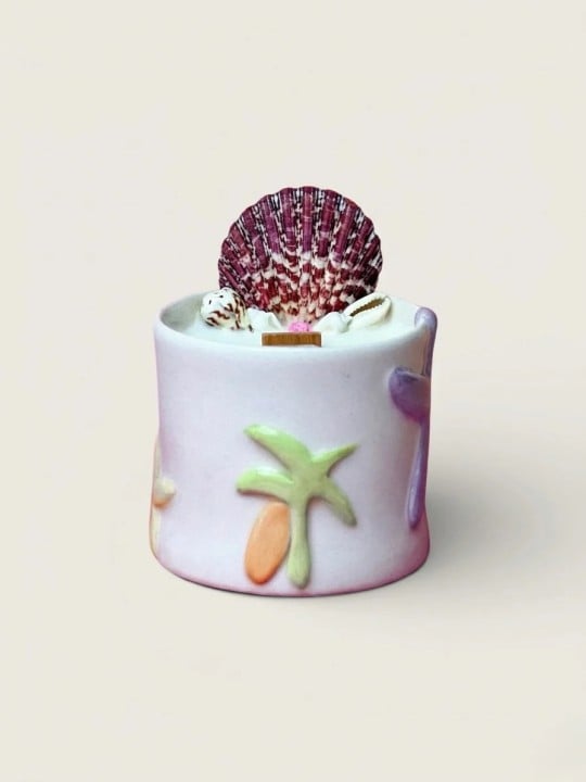 Candela Artigianale Island Surfing Road 120g – Fragranza Frutta Tropicale Surfing road www.essenzetotalstyle.com 