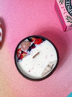 Candela Artigianale Sakura Surfing Road – Fragranza Latte di Riso e Fiori di Ciliegio