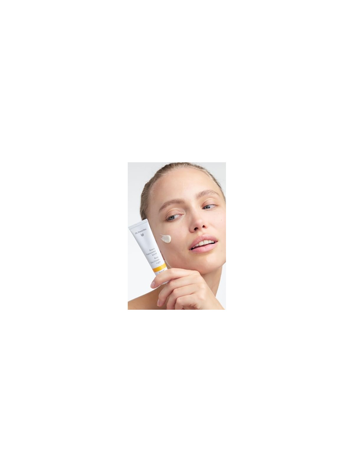 Crema Giorno Leggera alla Rosa Dr. Hauschka 30ml