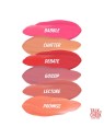 The balm Talk is Cheek rosso della polizia con crema 111 Babble 4ml