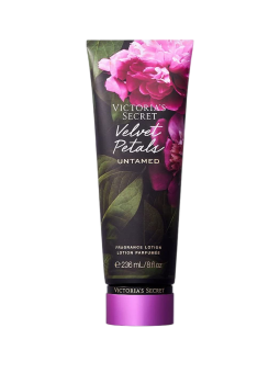 Victoria's Secret Velvet Petals Untamed idratante lozione corpo 236ml