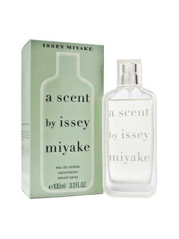 Issey Miyake Un profumo eau de toilette donna 100ml