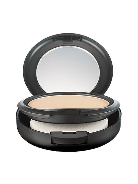 MAC Polvere opacizzante e MakeUp Studio Fix Fondotinta Powder
