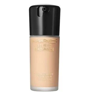 MAC Studio Radiance Serum Powered Foundation Trucco idratante