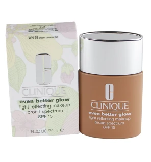 Clinique Even Better Glow Fondotinta Liquido Riflettente Luce