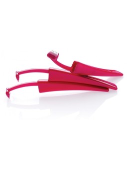 Ardell Pro Brow Precision Shaper Lama da barba sulle