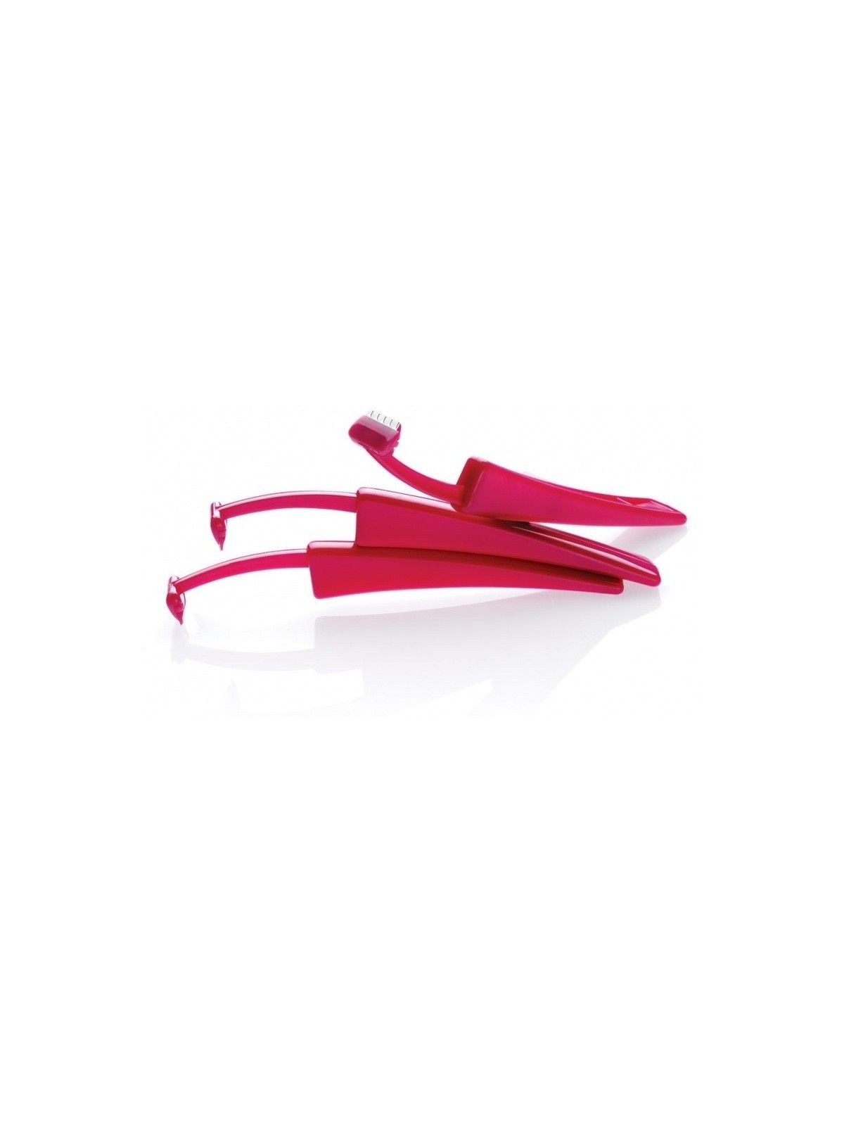 Ardell Pro Brow Precision Shaper Lama da barba sulle