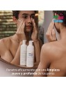 Schiuma detergente antibatterica viso trasparente donna 150ml