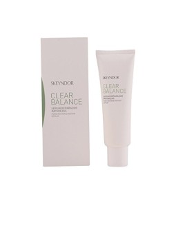 Skeyndor Clear Balance Pore Refining Repair Serum donna