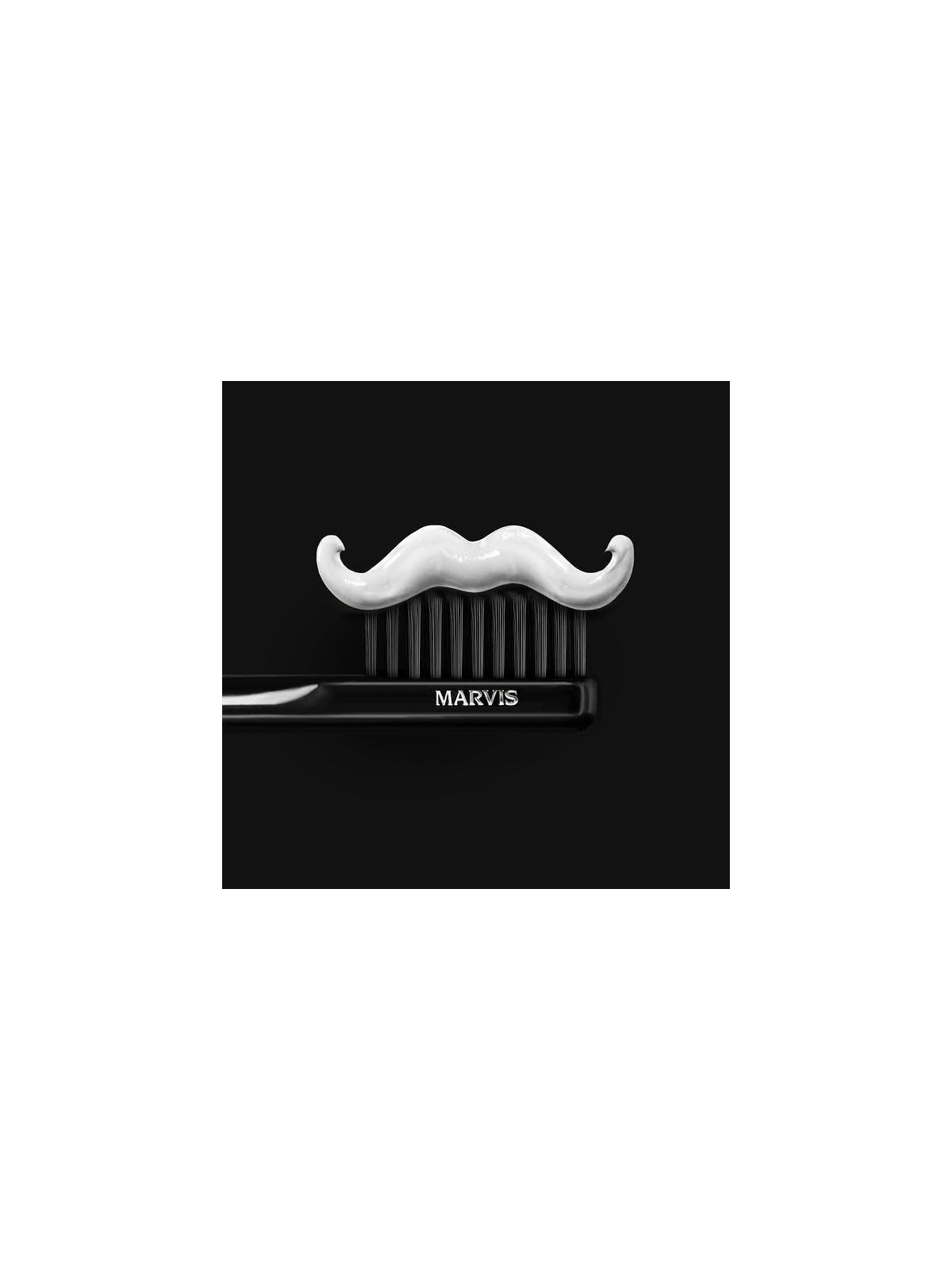 Marvis Spazzolino MARVIS nero 1 unit unisex