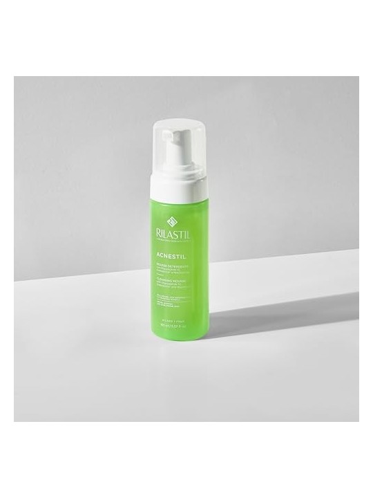 Rilastil Acnestil Mousse Detergente per pelle mista/acneica