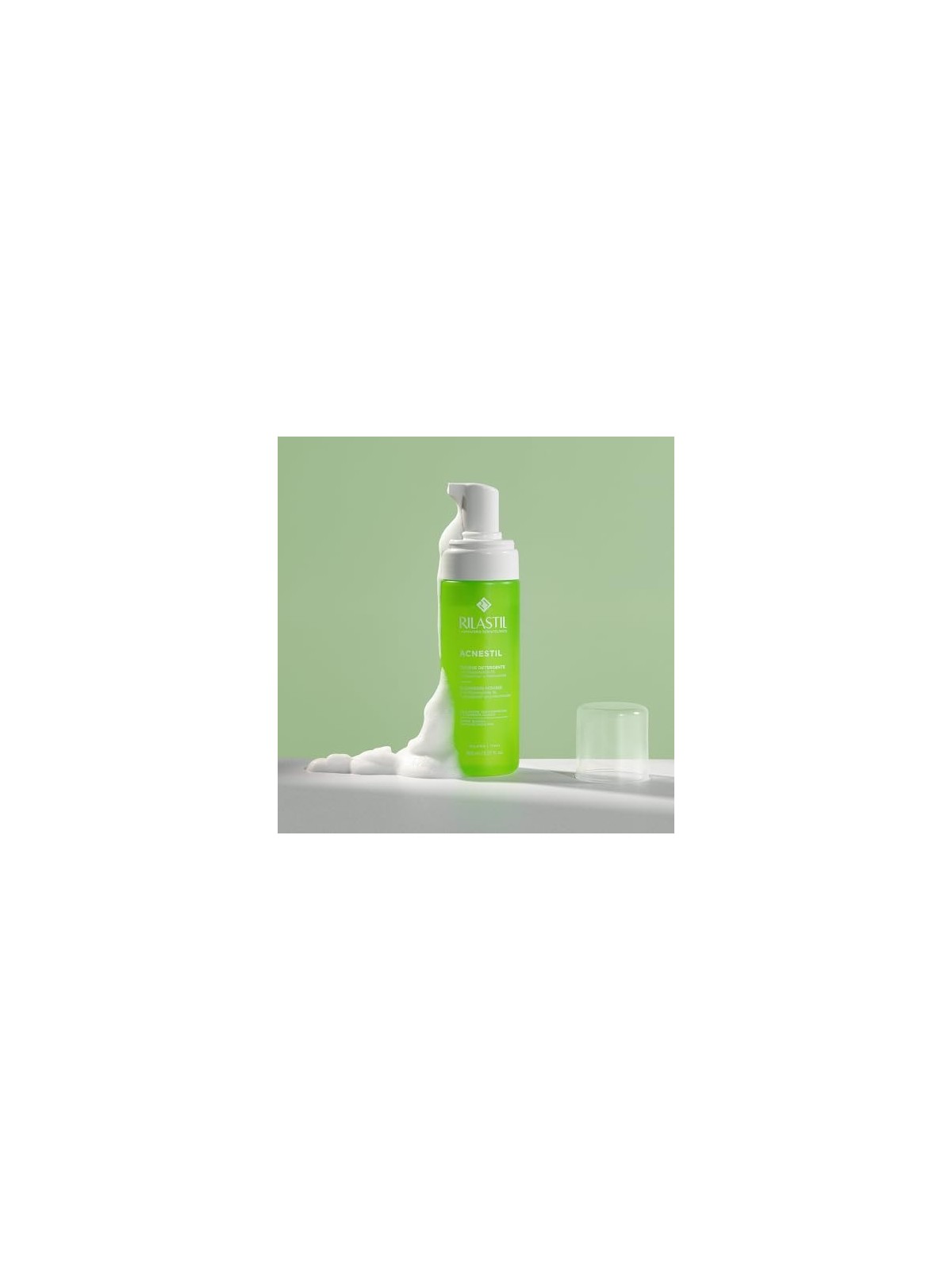 Rilastil Acnestil Mousse Detergente per pelle mista/acneica