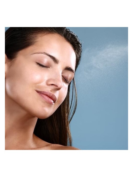 Makeup Revolution Illuminating Fixing Spray 100ml