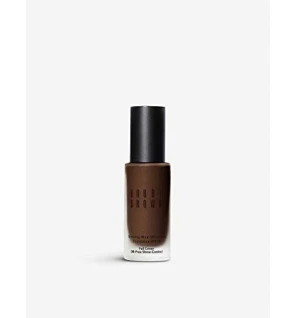 Fondotinta Bobbi Brown Skin LongWear Weightless SPF 15 Walnut