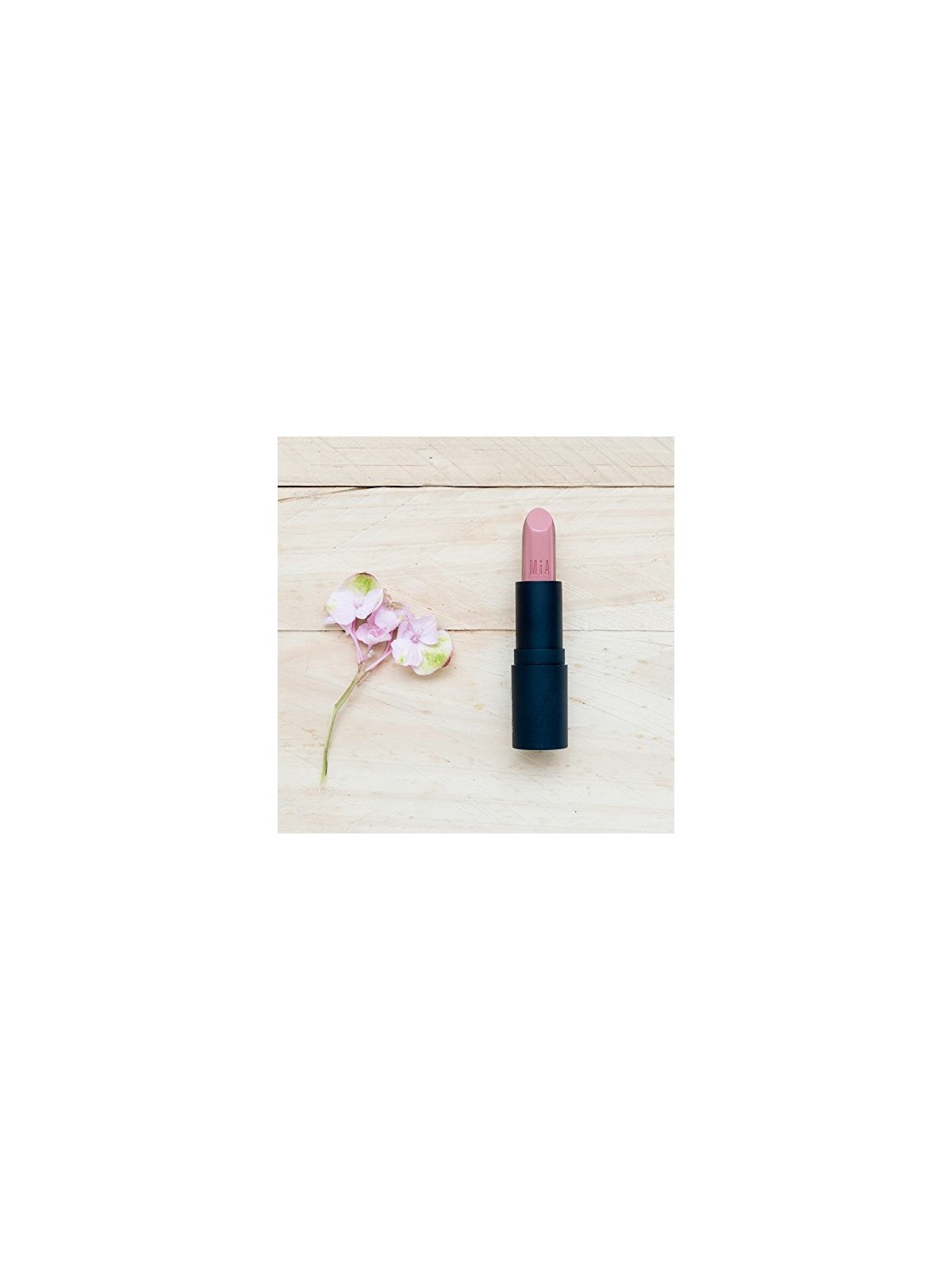 Rossetto Opaco 501 Camelia Calma Donna