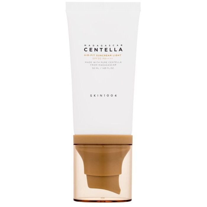 SKIN1004 Centella AirFit Suncream Light SPF30 Crema solare lenitiva per il viso donna 50ml