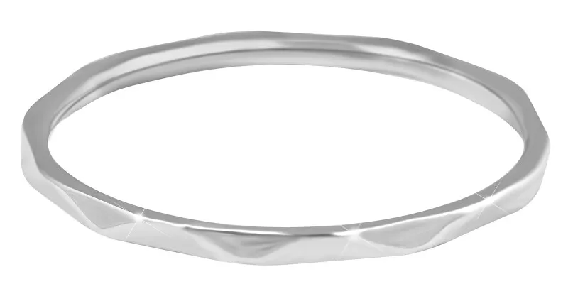 Troli Anello minimalista in acciaio con un raffinato motivo argentato - Diametro: 57 mm donna