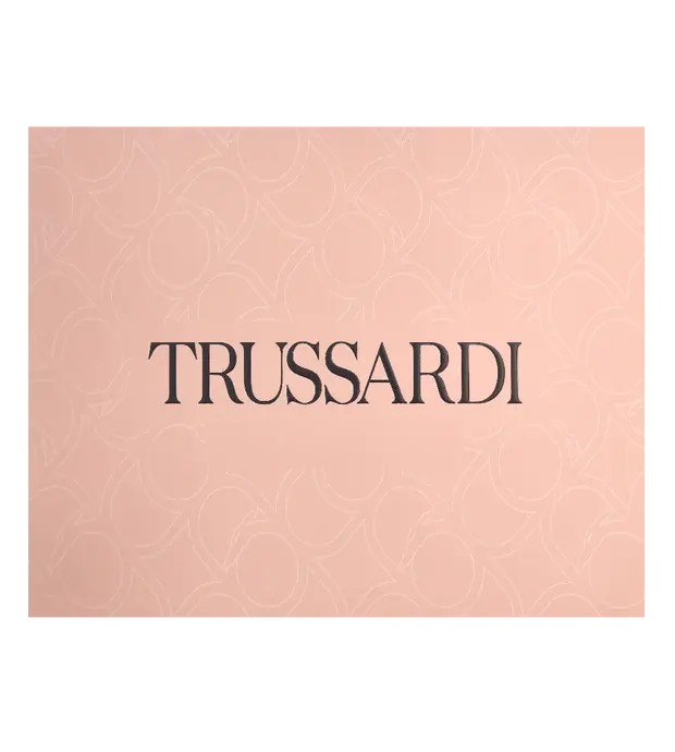 Trussardi New Feminine Contemporary Beauty Deluxe Giftset eau de parfum Spray 90ml Body Emulsion 100ml Beauty Bag 100ml
